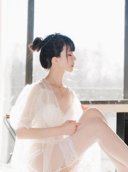 欧美乱妇在线视频播放_完整无删减版