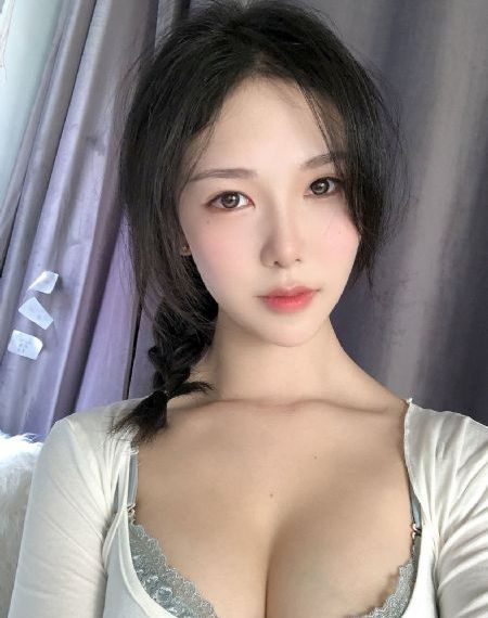 精品亚洲AV高清一区二区三河南_蓝光免费观看最新