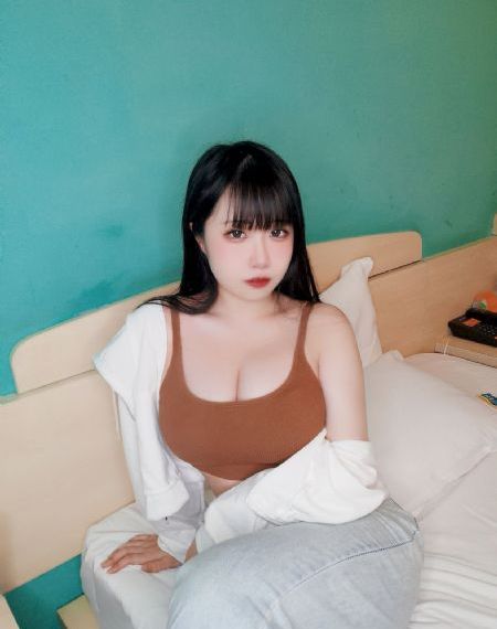 久久久久精品人妻jul_电影未删减版