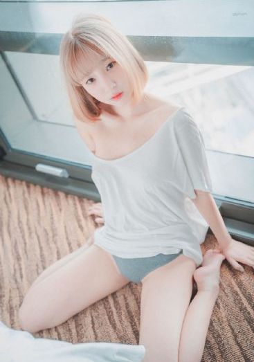 中年夫妻家庭啪啪精品_1080PHD在线观看