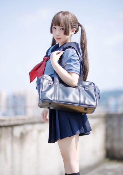 婷婷精品视频在线中文字幕_超清电影完整版在线观看