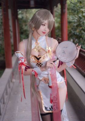 欧美肮脏粗夹脏派对俱乐部视频在线_HD免费播放