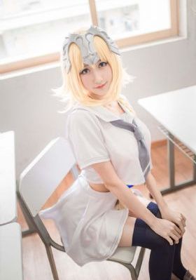 四房久久_HD在线观看完整版