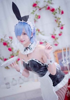 三个水嫩漂亮的女学生在线观看_高清免费观看电视剧